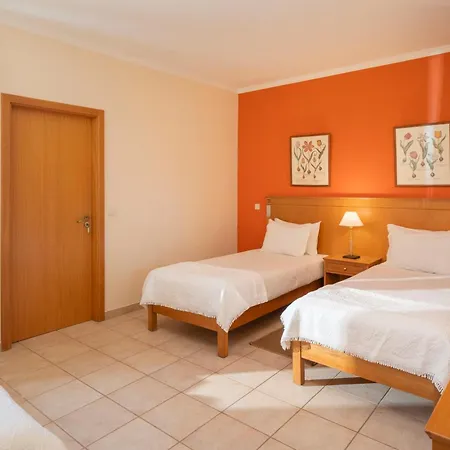 Casa Do Ribeiro Salgado By An Island