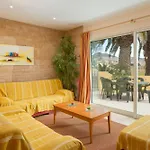 Casa Do Ribeiro Salgado By An Island *