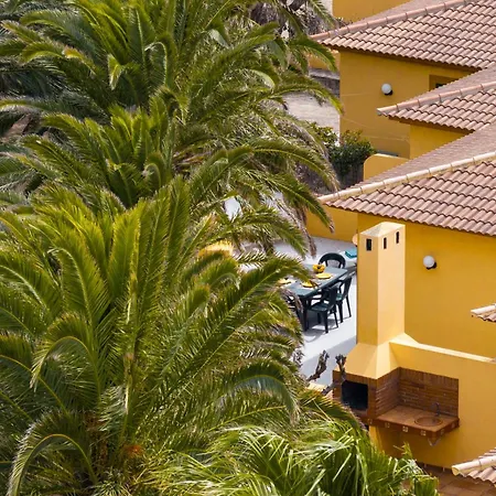 Casa Do Ribeiro Salgado By An Island *